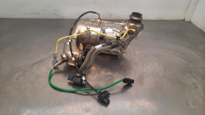 Usagé Catalyseur Nissan Qashqai (J12) 1.3 DIG-T MHEV 16V Prix € 532,40 Prix TTC proposé par Autohandel Didier