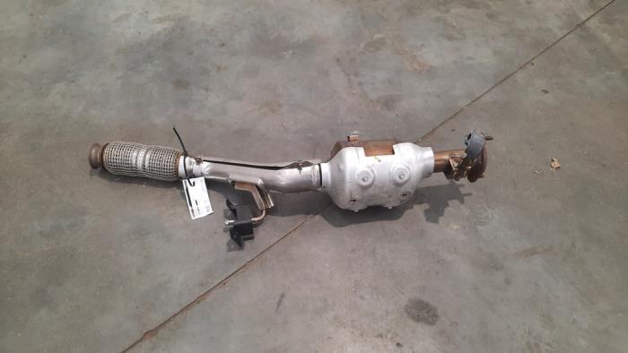 Usagé Catalyseur Nissan Qashqai (J12) 1.3 DIG-T MHEV 16V Prix € 296,45 Prix TTC proposé par Autohandel Didier