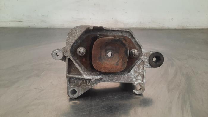 Used Engine mount Renault Megane IV (RFBB) 1.6 GT Energy TCe 205 EDC Price € 24,20 Inclusive VAT offered by Autohandel Didier