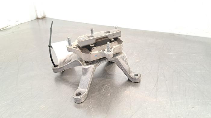 Used Engine mount Audi Q5 Sportback (FYS/FYT) 2.0 35 TDI Mild hybrid 16V Price € 30,25 Inclusive VAT offered by Autohandel Didier