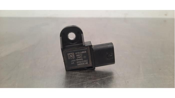 Begagnade MAP-sensor (insugsrör) Peugeot 3008 II (M4/MC/MJ/MR) 1.6 16V HYbrid 225 Pris € 24,20 Inklusive moms erbjuds av Autohandel Didier