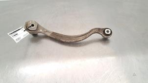 Usados Brazo portante izquierda detrás Peugeot 3008 II (M4/MC/MJ/MR) 1.6 16V HYbrid 225 Precio € 36,30 IVA incluido ofrecido por Autohandel Didier