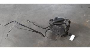 Usagé Réservoir Adblue BMW X4 (G02) xDrive 30d 3.0 TwinPower Turbo 24V Prix € 254,10 Prix TTC proposé par Autohandel Didier