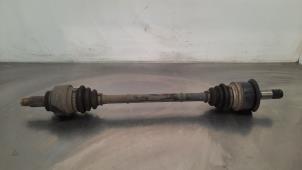 Begagnade Drivaxel, vänster bak BMW 1 serie (F21) 114d 1.6 16V Pris € 66,55 Inklusive moms erbjuds av Autohandel Didier