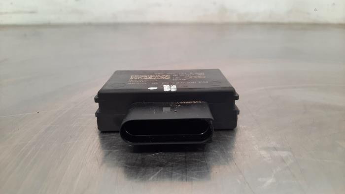 Usagé Module pompe carburant Audi A5 Sportback (F5A/F5F) 2.0 40 TDI 16V Prix € 60,50 Prix TTC proposé par Autohandel Didier