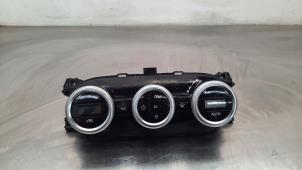 Begagnade Luftkonditionering, kontrollpanel Iveco New Daily VI 35C18,35S18,40C18,50C18,60C18,65C18,70C18 Pris € 133,10 Inklusive moms erbjuds av Autohandel Didier