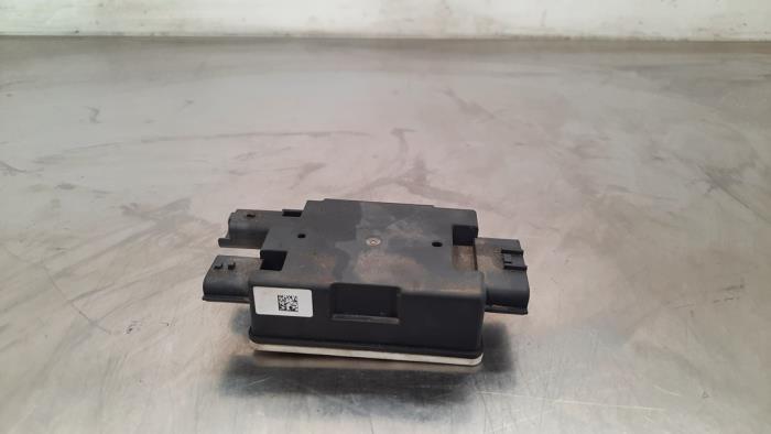 Usagé Module pompe carburant Renault Master III (FV) 2.3 dCi 135 16V FWD Prix € 60,50 Prix TTC proposé par Autohandel Didier