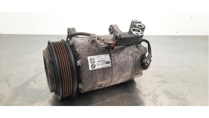 Usagé Compresseur de clim BMW 2 serie Active Tourer (F45) 218d 2.0 TwinPower Turbo 16V Prix € 163,35 Prix TTC proposé par Autohandel Didier