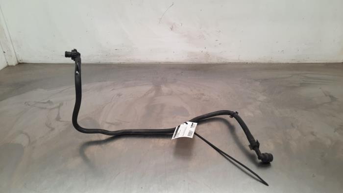 Begagnade Lufttratt BMW 2 serie Active Tourer (F45) 218d 2.0 TwinPower Turbo 16V Pris € 30,25 Inklusive moms erbjuds av Autohandel Didier