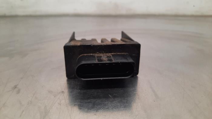 Usagé Module pompe carburant Skoda Octavia Combi (5EAC) 1.6 TDI Greenline 16V Prix € 30,25 Prix TTC proposé par Autohandel Didier