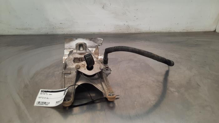 Used Engine mount Audi A6 Avant (C8) 2.0 40 TDI Mild Hybrid Price € 30,25 Inclusive VAT offered by Autohandel Didier
