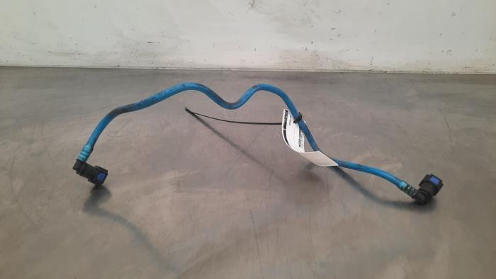 Usagé Conduit de carburant Audi A4 (B9) 2.0 30 TDI Mild hybrid 16V Prix € 18,15 Prix TTC proposé par Autohandel Didier