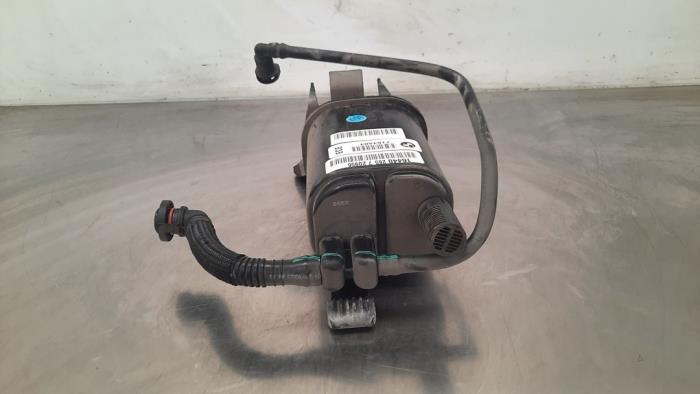 Begagnade Bränslefilter BMW X6M (E71/72) 4.4i V8 Turbo 32V Pris € 36,30 Inklusive moms erbjuds av Autohandel Didier