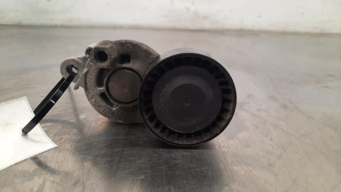 Gebrauchte Spannrolle Multiriemen Peugeot 208 I (CA/CC/CK/CL) 1.5 BlueHDi 100 Preis € 24,20 Mit Mehrwertsteuer angeboten von Autohandel Didier