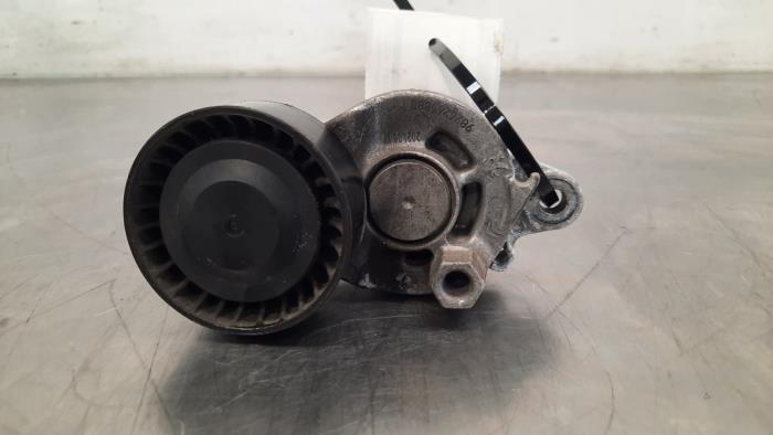 Gebrauchte Spannrolle Multiriemen Citroen C3 (SX/SW) 1.5 Blue HDi 100 16V Preis € 24,20 Mit Mehrwertsteuer angeboten von Autohandel Didier