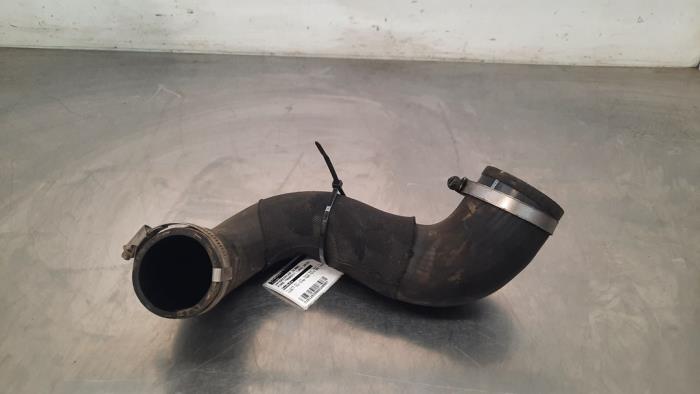 Usagé Tuyau intercooler Ford Transit 2.2 TDCi 16V Prix € 30,25 Prix TTC proposé par Autohandel Didier
