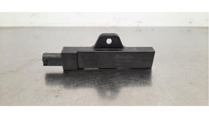 Używane Keyless Entry-Antena BMW 4 serie (G23) 420d Mild Hybrid 2.0 16V Cena € 30,25 Z VAT oferowane przez Autohandel Didier