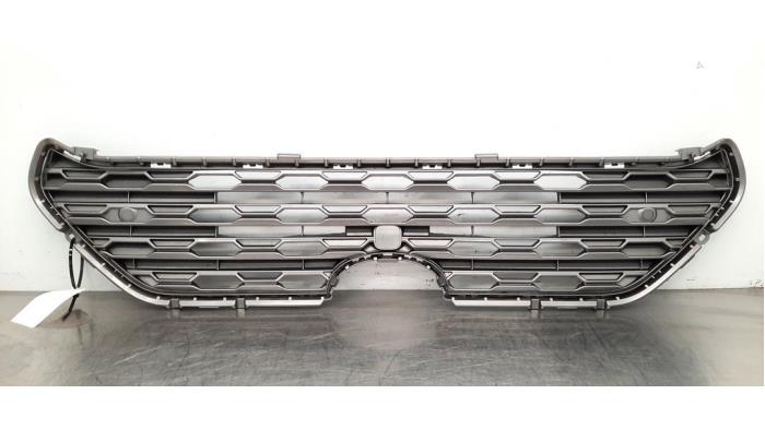 Begagnade Grill Toyota RAV4 (A5) 2.5 Hybrid 16V AWD Pris € 199,65 Inklusive moms erbjuds av Autohandel Didier