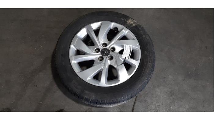 Begagnade Hjul + vinterdäck Citroen Jumpy 2.0 Blue HDI 180 Pris € 199,65 Inklusive moms erbjuds av Autohandel Didier