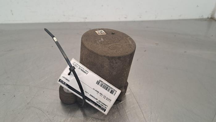 Used Engine mount Landrover Defender II 2.0 D240 Price € 42,35 Inclusive VAT offered by Autohandel Didier