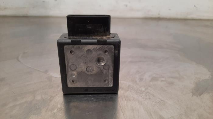 Usagé Module pompe carburant Audi A3 Sportback (8VA/8VF) 2.0 TDI 16V Prix € 36,30 Prix TTC proposé par Autohandel Didier