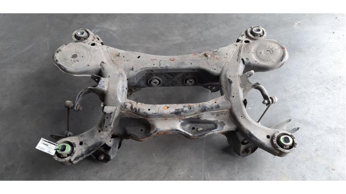 Used Subframe Landrover Defender II 2.0 D240 Price € 665,50 Inclusive VAT offered by Autohandel Didier