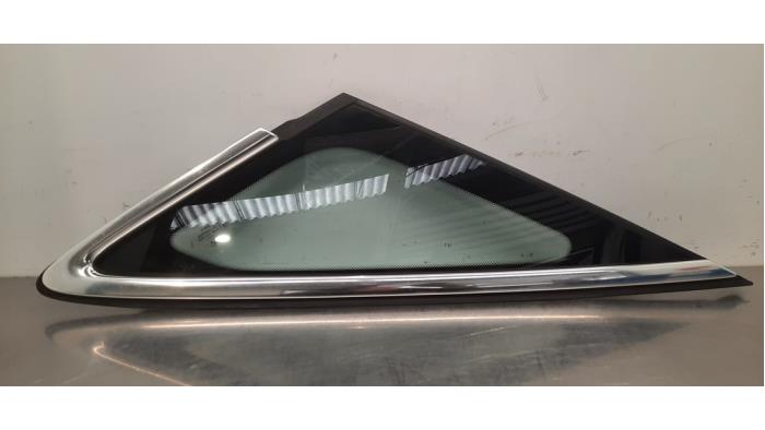 Usados Ventanilla triangular derecha delante BMW 2 serie Gran Tourer (F46) 220i 2.0 TwinPower Turbo 16V Precio € 133,10 IVA incluido ofrecido por Autohandel Didier