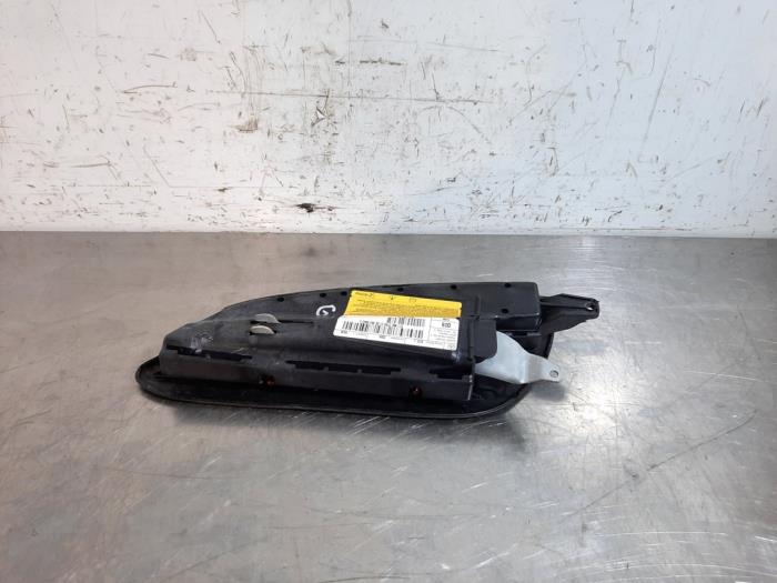 Seat airbag