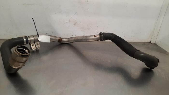 Gebrauchte Intercooler Rohr Nissan NV 400 (M9J) 2.3 dCi 130 16V Preis € 102,85 Mit Mehrwertsteuer angeboten von Autohandel Didier