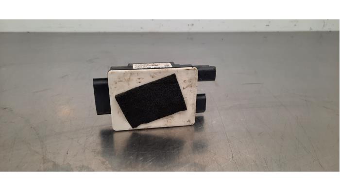 Usagé Module pompe carburant Nissan NV 400 (M9J) 2.3 dCi 130 16V Prix € 60,50 Prix TTC proposé par Autohandel Didier