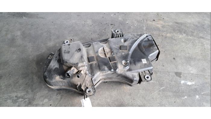 Réservoir AdBlue Pour Audi Q5 FY 2.0 Diesel 140kW 2020 - 80A131878AP - Pour Pièces