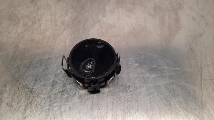 Begagnade Regnsensor Peugeot Boxer (U9) 2.2 Blue HDi 120 Pris € 30,25 Inklusive moms erbjuds av Autohandel Didier