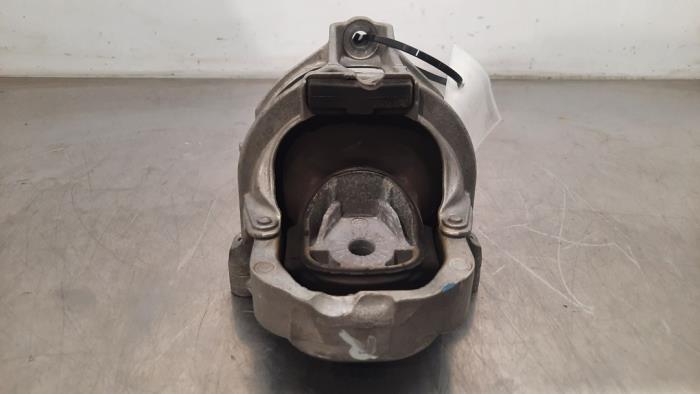 Engine mount Audi A7 Sportback (4KA), 2017 2.0 40 TDI Mild Hybrid Quattro, Hatchback, 4-dr, Electric Diesel, 1.968cc, 150kW, 4x4, DFBA, 2019-01 (Used)