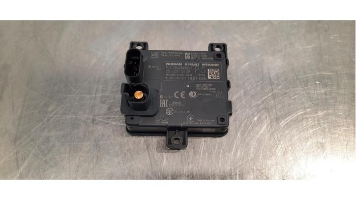 Begagnade Radarsensor Renault Austral 1.3 TCe 140 Pris € 266,20 Inklusive moms erbjuds av Autohandel Didier