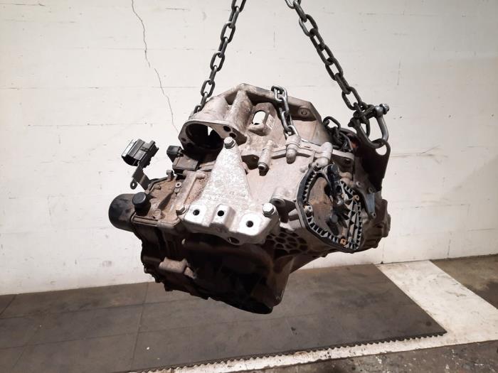 Usagé Boite de vitesses Volkswagen Golf VII (AUA) 1.2 TSI 16V Prix € 1.633,50 Prix TTC proposé par Autohandel Didier