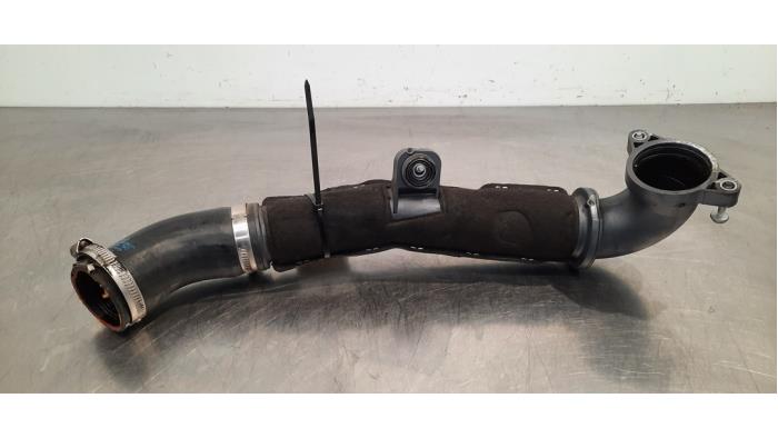 Gebrauchte Intercooler Rohr Volkswagen Golf VII (AUA) 2.0 GTD 16V Preis € 36,30 Mit Mehrwertsteuer angeboten von Autohandel Didier