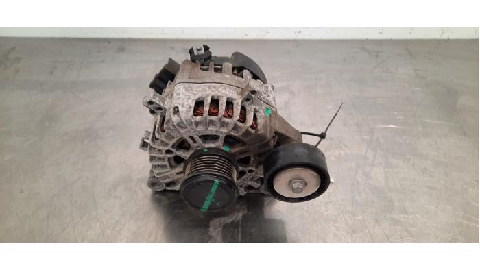 Dynamo från en Ford Transit 2.0 TDCi 16V Eco Blue 130 2022