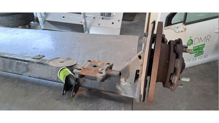 Bakre drivaxel från en Ford Transit 2.0 TDCi 16V Eco Blue 130 2022