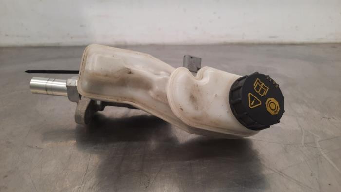 Used Master cylinder Ford Ranger 3.2 TDCI 20V 4x4 Price € 60,50 Inclusive VAT offered by Autohandel Didier