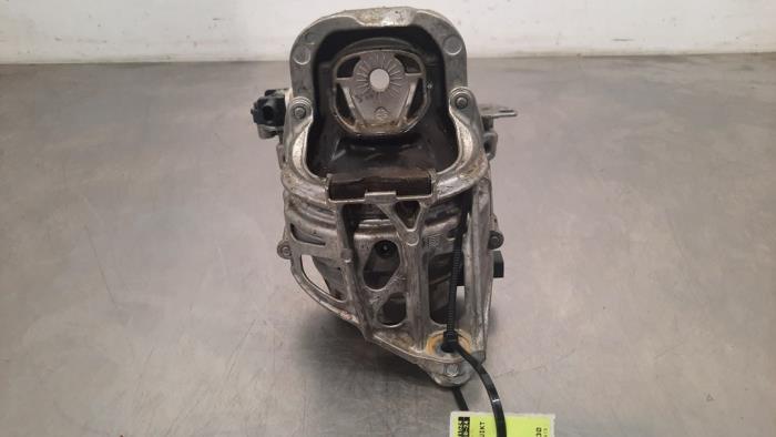 Used Engine mount Audi A6 Avant (C8) 2.0 16V 45 TFSI Mild hybrid Quattro Price € 332,75 Inclusive VAT offered by Autohandel Didier