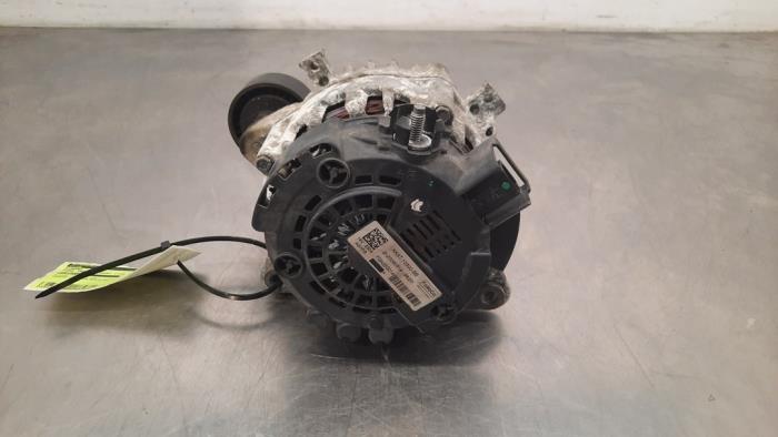 Dynamo från en Ford Transit Custom 2.0 TDCi 16V Eco Blue 105 2021