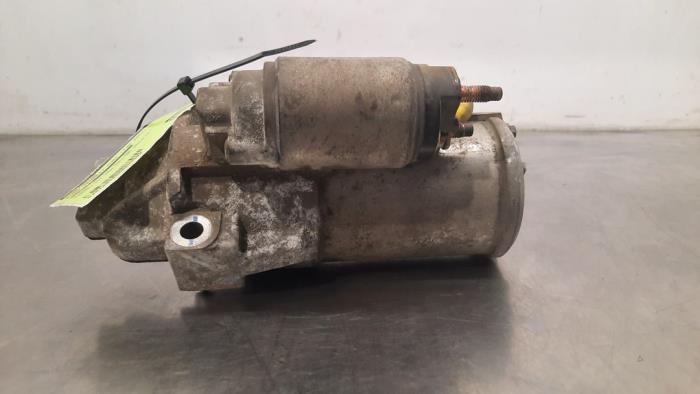 Startmotor från en Ford Transit Custom 2.0 TDCi 16V Eco Blue 105 2021