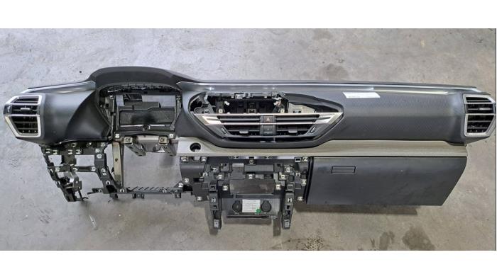 Używane Panel Citroen C5 X (NC/ND) 1.6 PureTech 180 Cena € 459,80 Z VAT oferowane przez Autohandel Didier