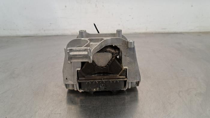 Usagé Support moteur Volkswagen Touran (5T1) 2.0 TDI 150 Prix € 24,20 Prix TTC proposé par Autohandel Didier