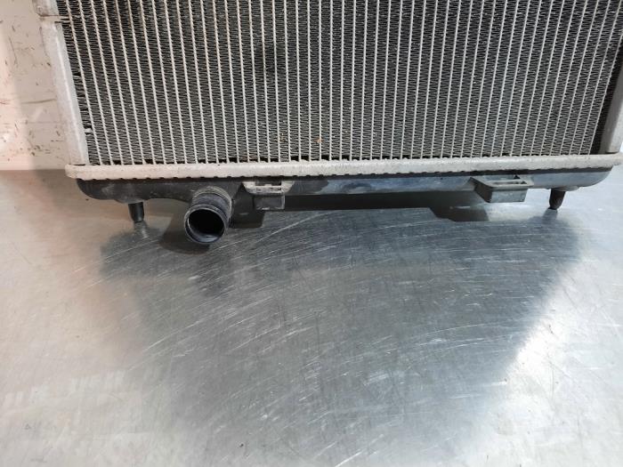 Usagé Radiateur Peugeot 208 I (CA/CC/CK/CL) 1.2 Vti 12V PureTech Prix € 60,50 Prix TTC proposé par Autohandel Didier