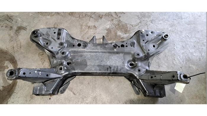Usados Subchasis Renault Master III (FV) 2.3 dCi 165 16V RWD Precio € 229,90 IVA incluido ofrecido por Autohandel Didier