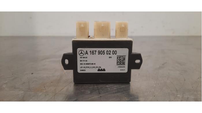 Begagnade Sensor (övriga) Mercedes GLE (V167) 350 e 2.0 16V 4-Matic Pris € 24,20 Inklusive moms erbjuds av Autohandel Didier