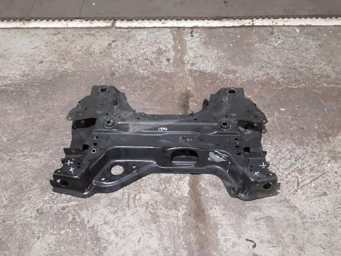 Used Subframe Peugeot Partner (EA//EF/EN/EU) 1.6 BlueHDi 100 Price € 266,20 Inclusive VAT offered by Autohandel Didier