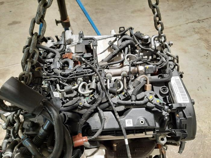Engine Audi A4 Avant 2.0 40 TDI 16V - 04L100091C DETA