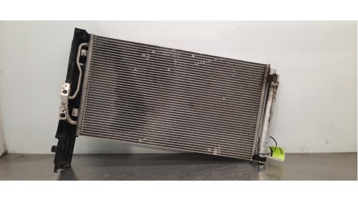 Usagé Condenseur de climatisation BMW 1 serie (F20) 116d 1.5 12V TwinPower Prix € 48,40 Prix TTC proposé par Autohandel Didier